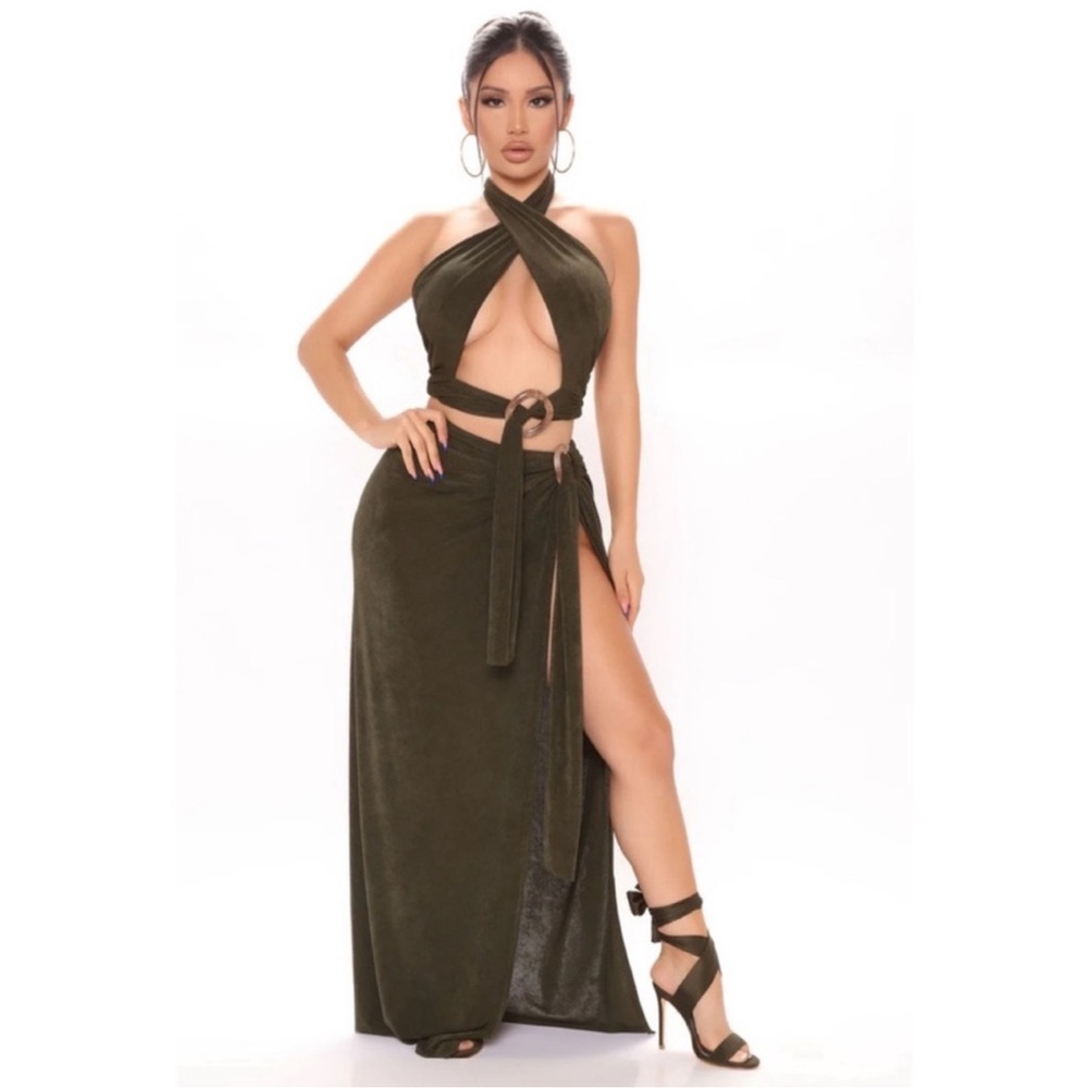 Fashion Nova Make them jealous Skirt set. Olive/ combo